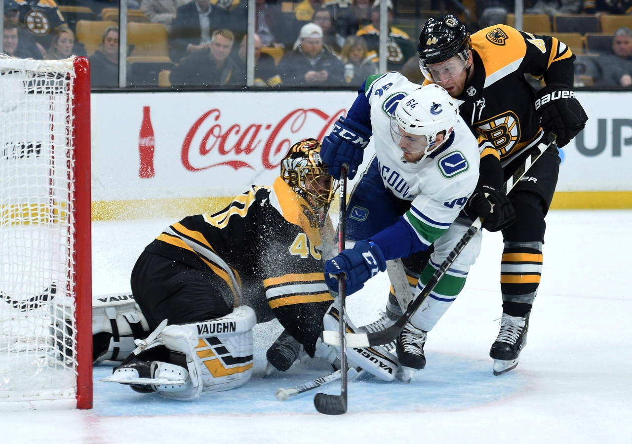 Boston Bruins vs. Vancouver Canucks - 2/4/20 NHL Pick, Odds, and ...
