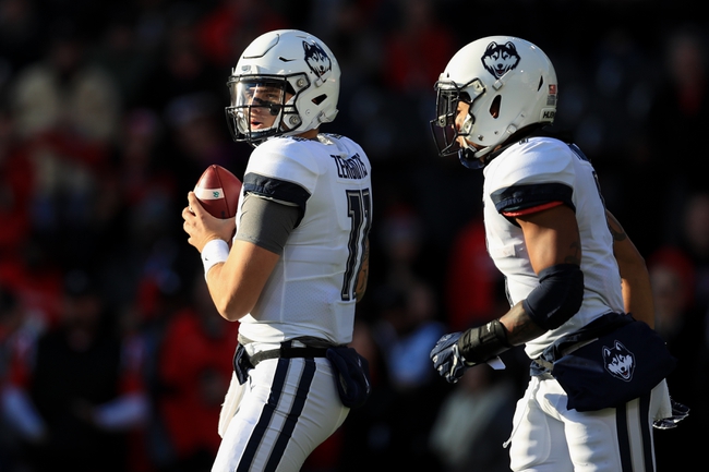 UConn 2020 Win Total - College Football Pick and Prediction